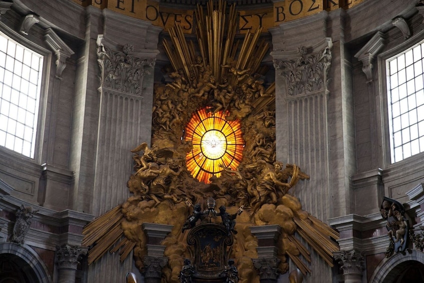 Early Entry to St Peter’s Basilica with Dome Climb & Crypt Tour