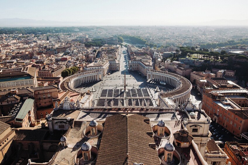St. Peter’s Basilica Priority Access Tour with Dome & Crypt