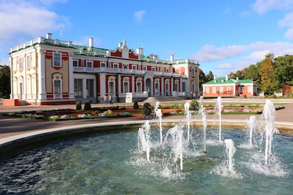 Tallinn: Topattracties en Viimsi Openluchtmuseum