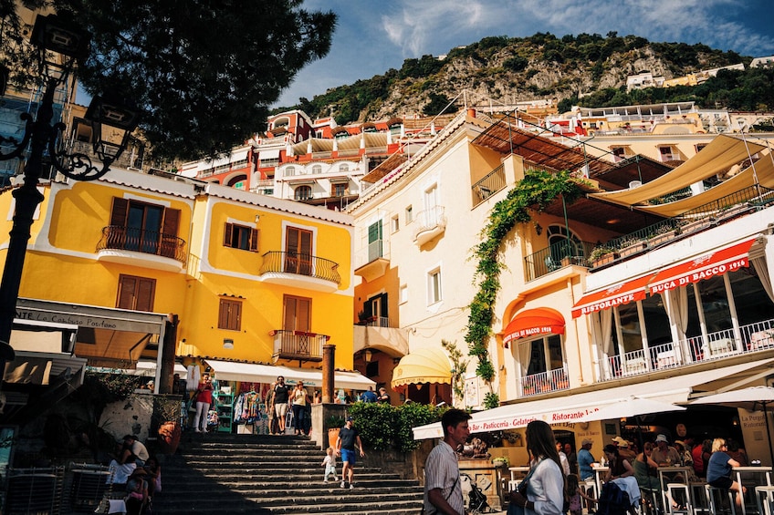 Boat-Hopping On The Amalfi Coast: Day Trip from Rome