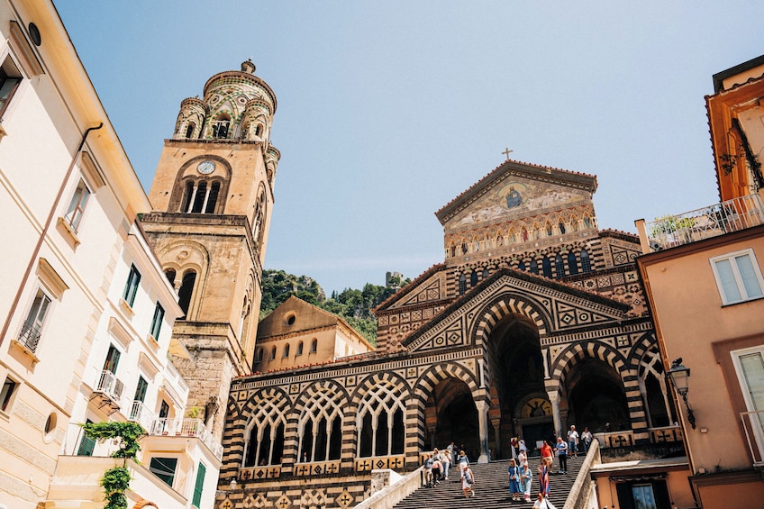 Boat-Hopping On The Amalfi Coast: Day Trip from Rome