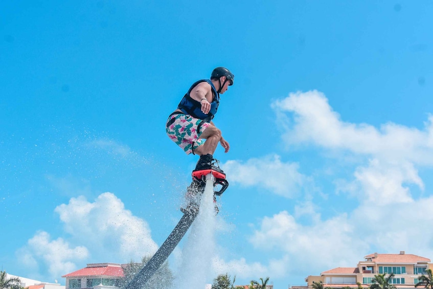 Picture 6 for Activity Cancun: Flyboard Session