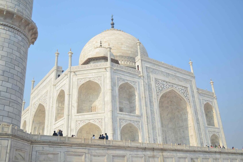 Picture 12 for Activity From Delhi: Taj Mahal Day Trip by Fast Train with Transfers