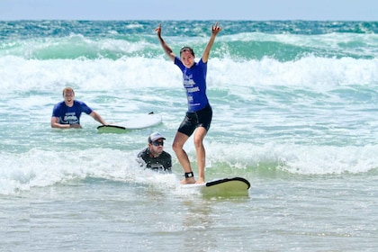 Coolum: lección de surf para principiantes