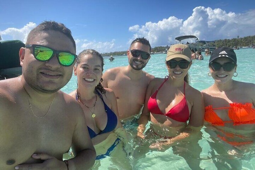 Private 7-hour Pontoon Boat Tour of San Andres Islands