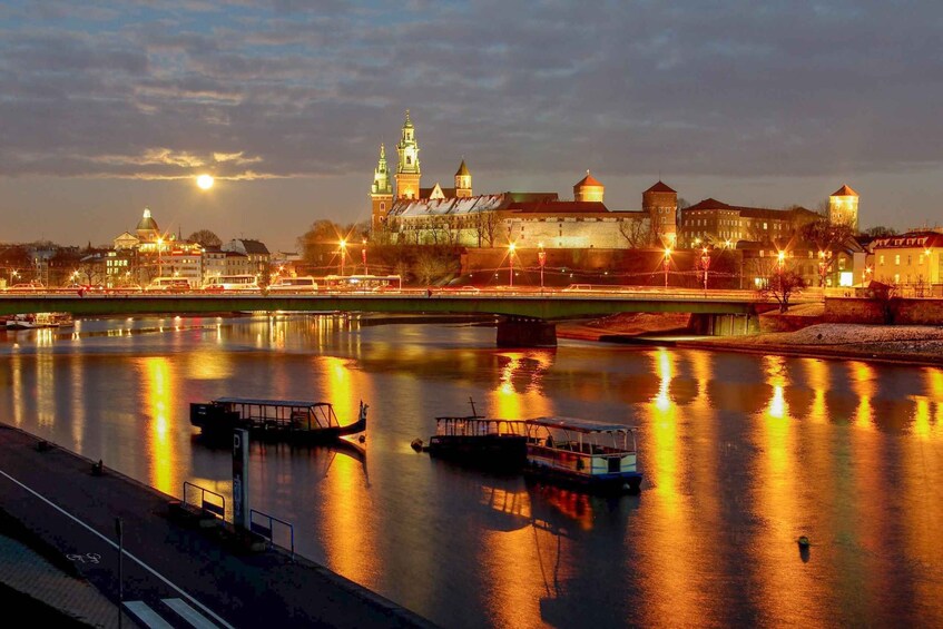 Picture 2 for Activity Krakow: Romantic Evening Vistula Cruise with a Glass of Wine