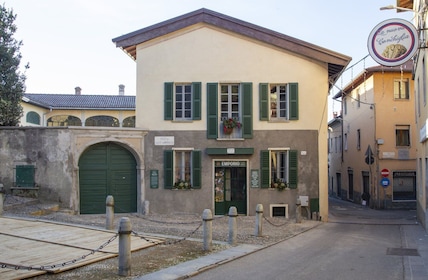 Morazzone: entrada a Casa Macchi