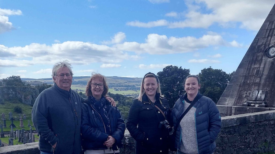 Stirling: Daily Guided Walking Tour