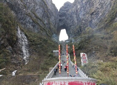 Full-Day Private Tour of Tianmen Mountain