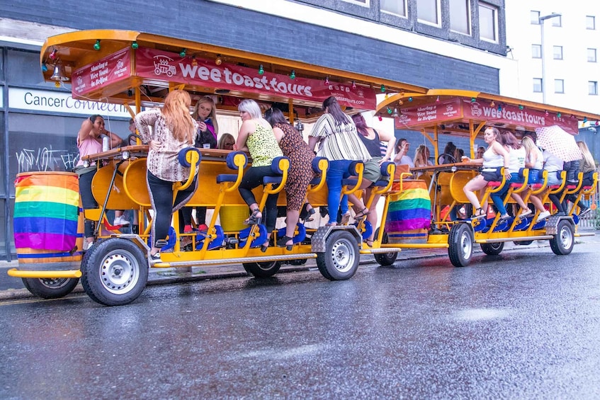 Picture 15 for Activity London: Piccadilly and Soho Beer Bike Tour