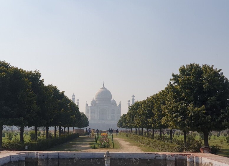 Picture 16 for Activity From Delhi: Private Taj Mahal Sunrise & Sunset 2-Day Tour