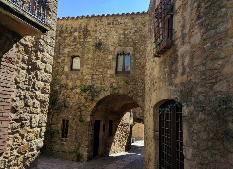 Picture 4 for Activity Costa Brava and Medieval Villages Full Day Tour