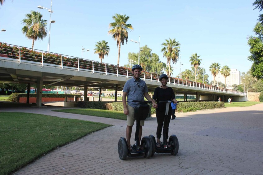 Picture 8 for Activity Valencia: 3 Parks Green Segway Tour