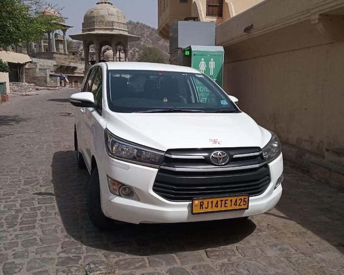 Picture 4 for Activity Private Transfers Jaipur To new Delhi Drop