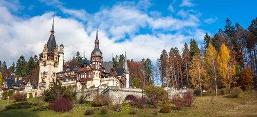 Bucuresti: Dagstur til Draculas slott, Peleș-slottet og Brașov