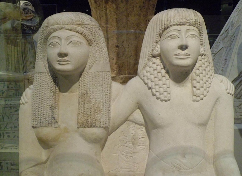 Picture 9 for Activity Turin: Guided Egyptian Museum Tour