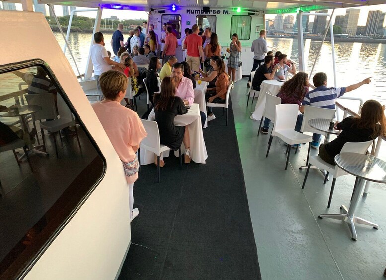 Picture 15 for Activity Buenos Aires: Puerto Madero Sunset Cruise with Open Bar