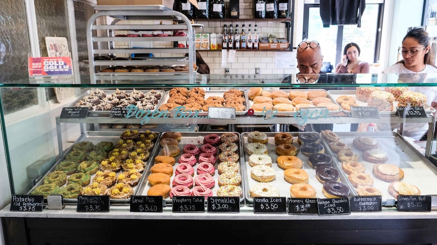 Picture 32 for Activity Chicago: Downtown Donut Tour with Tastings