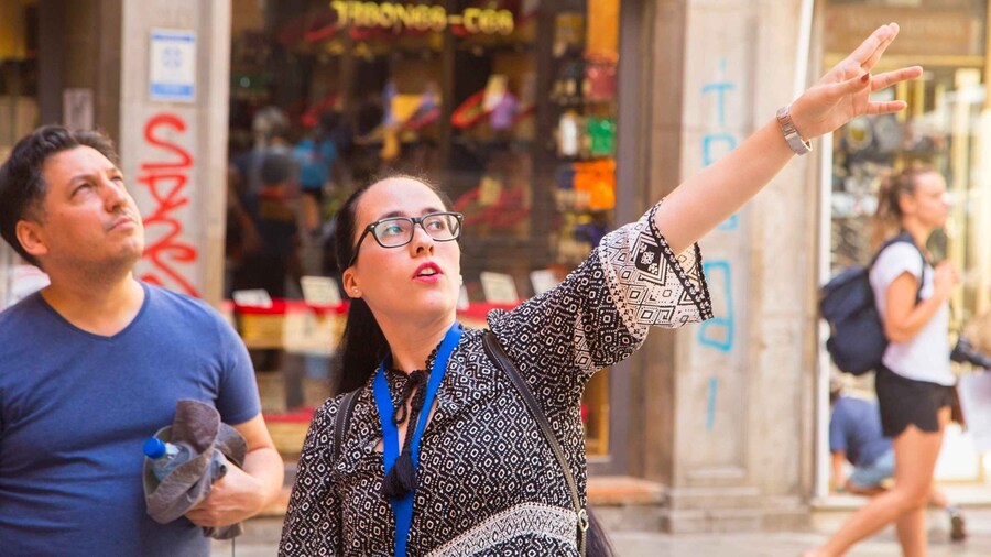 Granada: Cathedral Guided Walking Tour