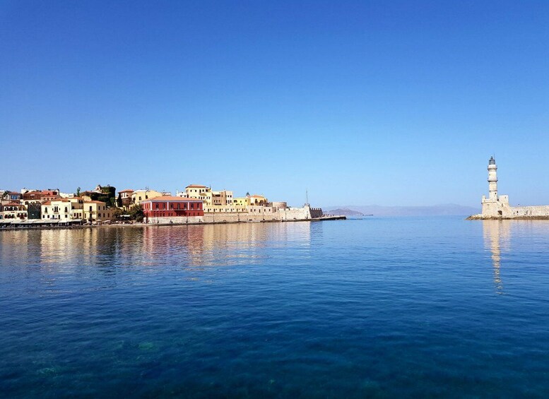 From Rethymno: Chania Roundtrip Transfer with Free Time