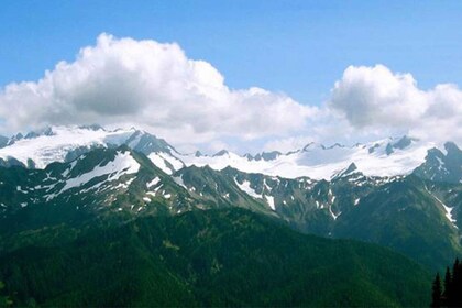 Depuis Thessalonique : Dion, Mont Olympe et le village de Litochoro.