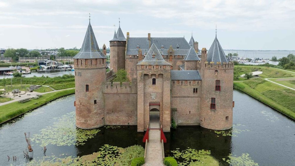 Picture 3 for Activity Muiden: Entry Ticket to Muiderslot Castle