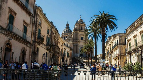 จาก Siracusa ถึง Taormina: Ragusa, Noto และช็อกโกแลตชิม