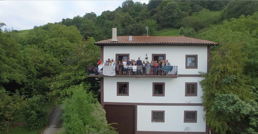 Picture 4 for Activity San Sebastian: Basque Country Surf House