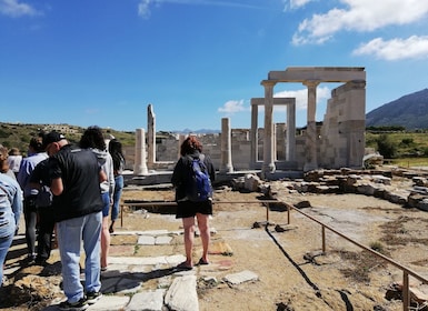 Naxos Island: Full–Day Historical Bus Tour