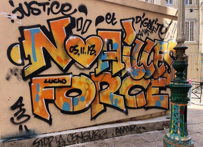 Picture 8 for Activity Marseille: Street Art Walking Tour and Local Drink