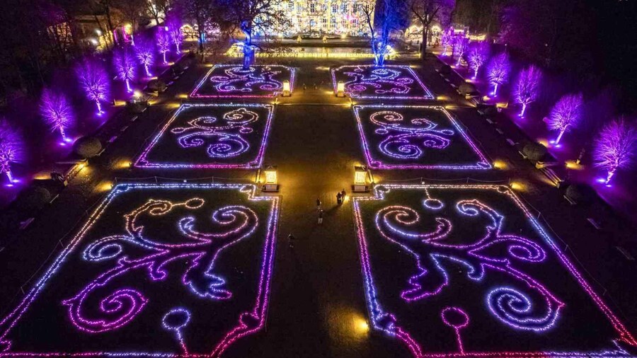 Berlin: Entry Ticket to Christmas at Tierpark