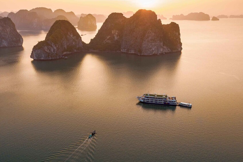 Picture 30 for Activity From Hanoi: 2-Day Halong Bay Cruise with Meals