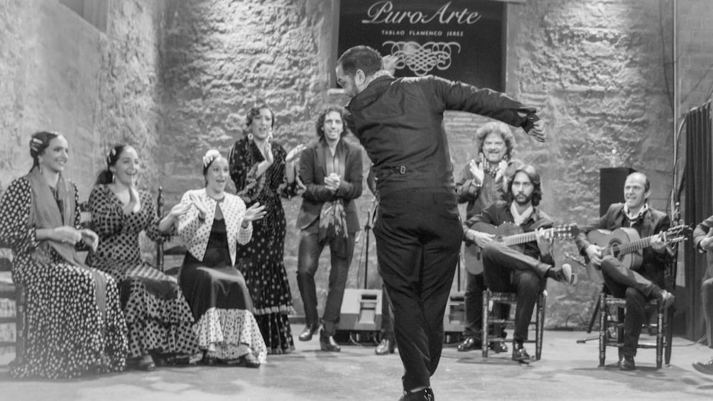 Picture 1 for Activity Jerez: Flamenco Show & Optional Dinner at Tablao Puro Arte