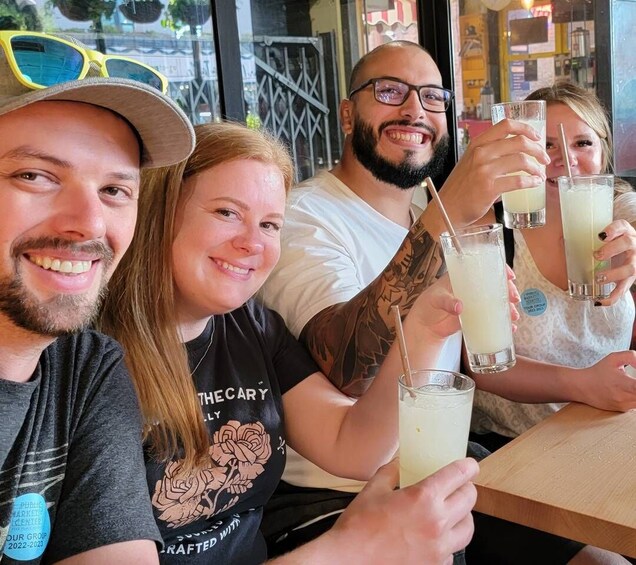 Picture 3 for Activity Seattle Pike Place Market: Ghost Hunting & Booze