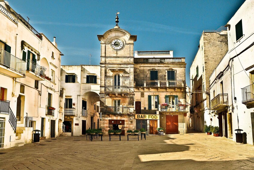 Cisternino: 2-Hour Authentic Italian Village Tour