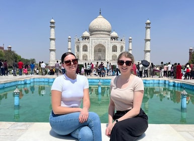 Vanuit Delhi: Taj Mahal Sunrise, Agra Fort en Baby Taj Tour