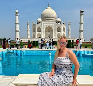 Från Delhi: Taj Mahal Sunrise, Agra Fort och Baby Taj Tour