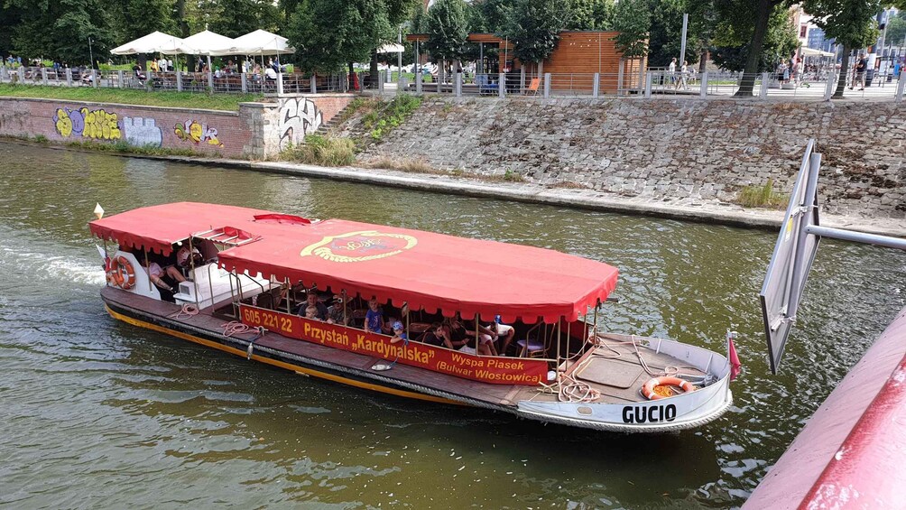 Picture 13 for Activity Wrocław City Tour with Gondola or Boat Ride