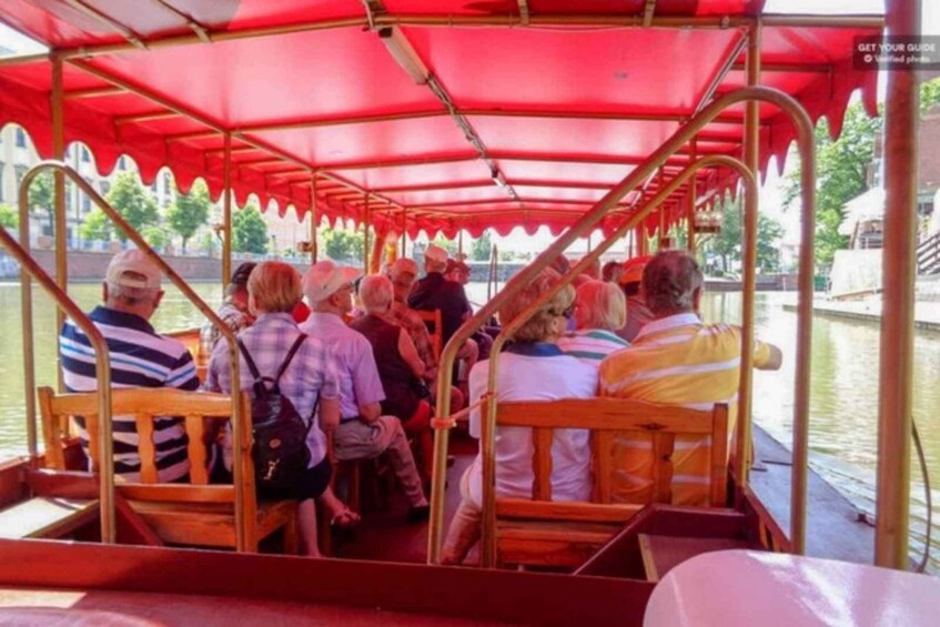 Picture 2 for Activity Wrocław City Tour with Gondola or Boat Ride