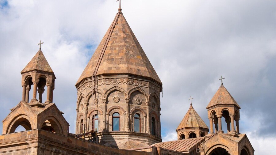 Day trip: Yerevan Sightseeing, St. Echmiadzin, Zvartnots
