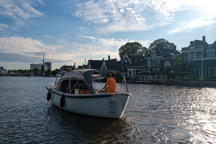 Picture 4 for Activity Zaanse Schans Windmills: Private Cruise with Food and Drinks