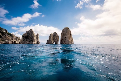 Da Positano: gita in barca di un giorno a Capri