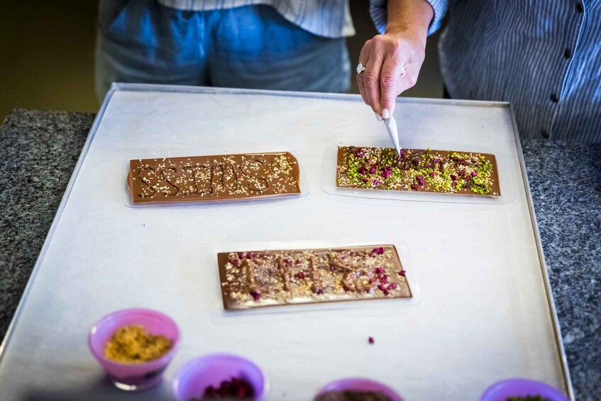 Picture 14 for Activity Lucerne: Chocolate Tasting with Lake Trip and City Tour