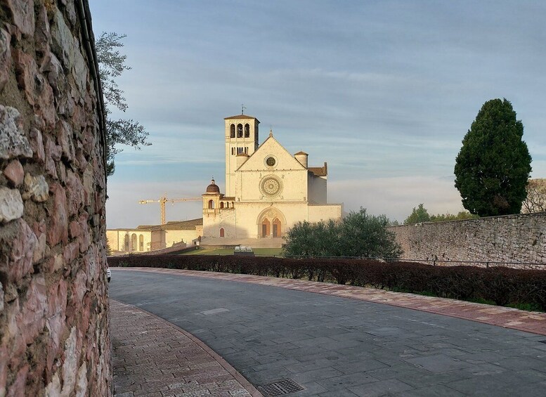 Picture 7 for Activity Assisi: Private Guided Tour of the Basilica of Saint Francis