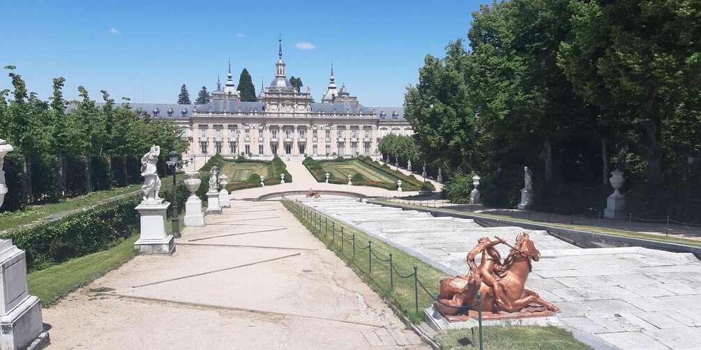 Picture 1 for Activity Segovia: Royal Palace of La Granja de San Ildefonso Tour