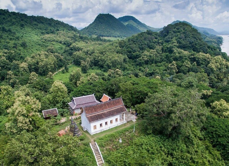 Picture 2 for Activity Luang Prabang: Pottery Workshop & Wat Chomphet cycling Tour