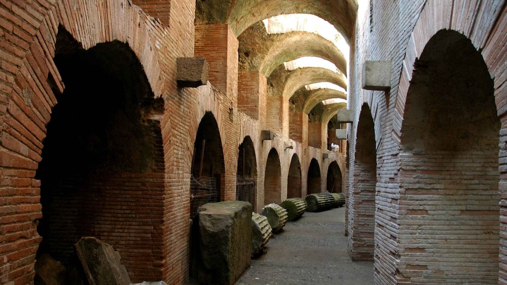 Phlegraean Fields: Pozzuoli Guided Walking Tour