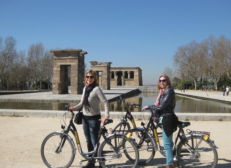 Picture 9 for Activity Top highlights of Madrid Bike Tour- 3hrs (e-bike optional)