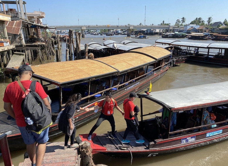 Picture 2 for Activity Mekong Delta tour to Cai Be – Tan Phong Island full day