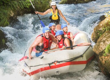 Split: Raften op de Cetina rivier met klifspringen